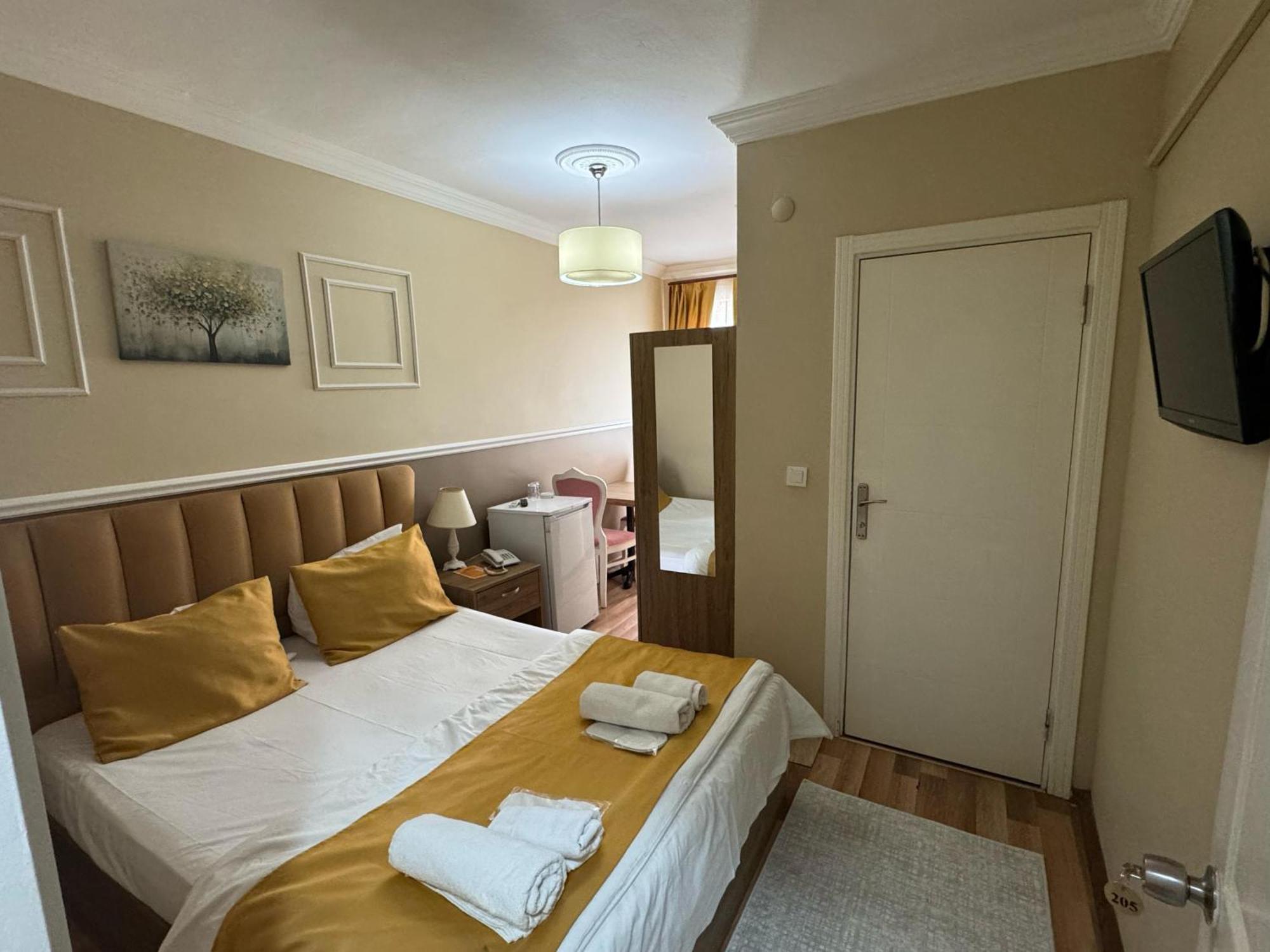New Beylerbeyi Hotel Istanboel Buitenkant foto